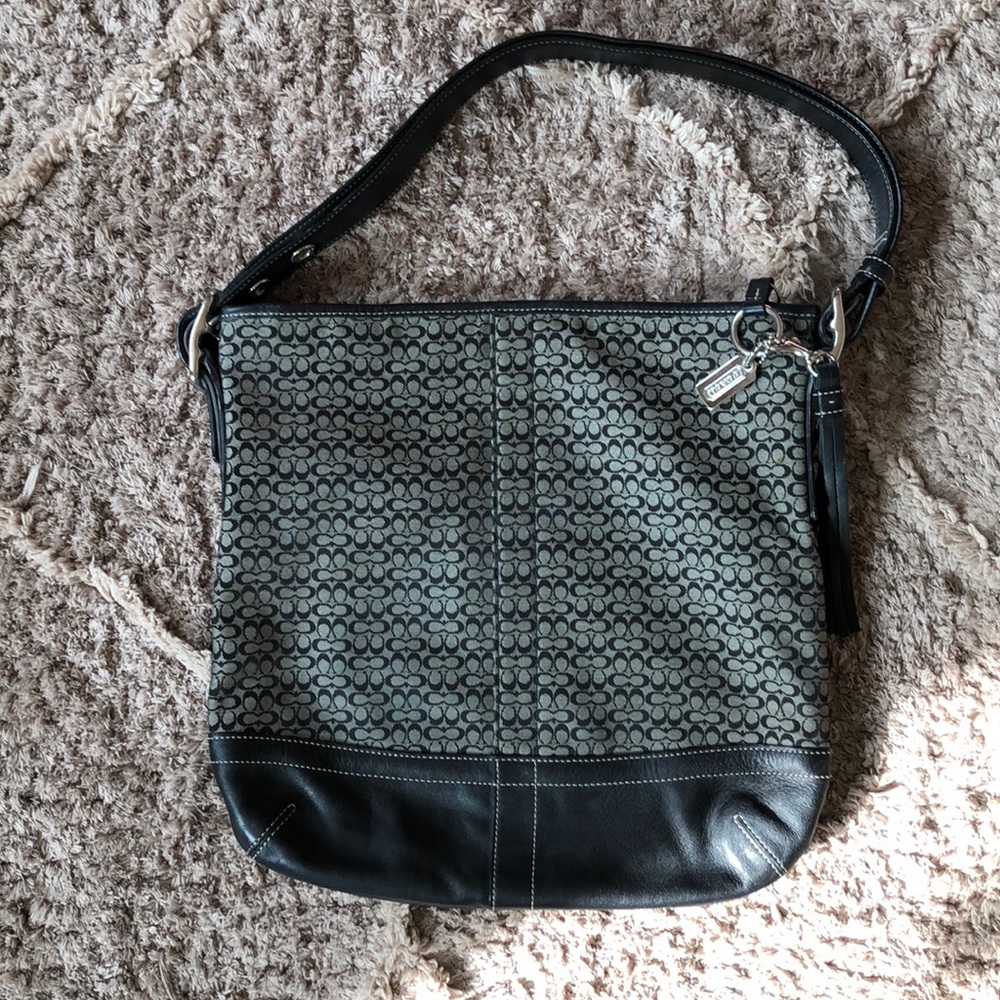 COACH BLACK TOTE PURSE